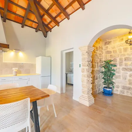 Holiday home Cubo's La Luz Del Valle Rural House