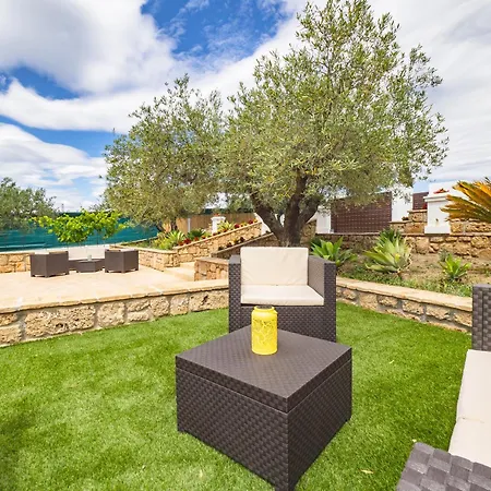 Holiday home Cubo's La Luz Del Valle Rural House