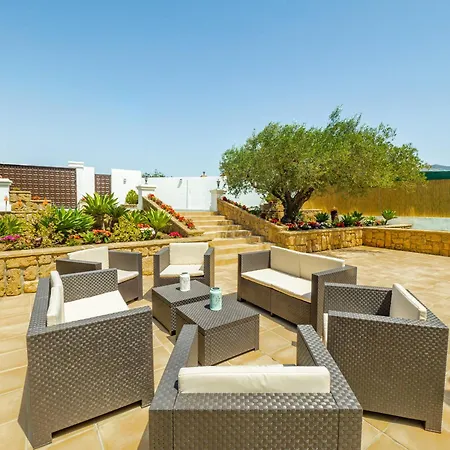 Holiday home Cubo's La Luz Del Valle Rural House *