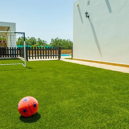 Cubo's La Luz Del Valle Rural House